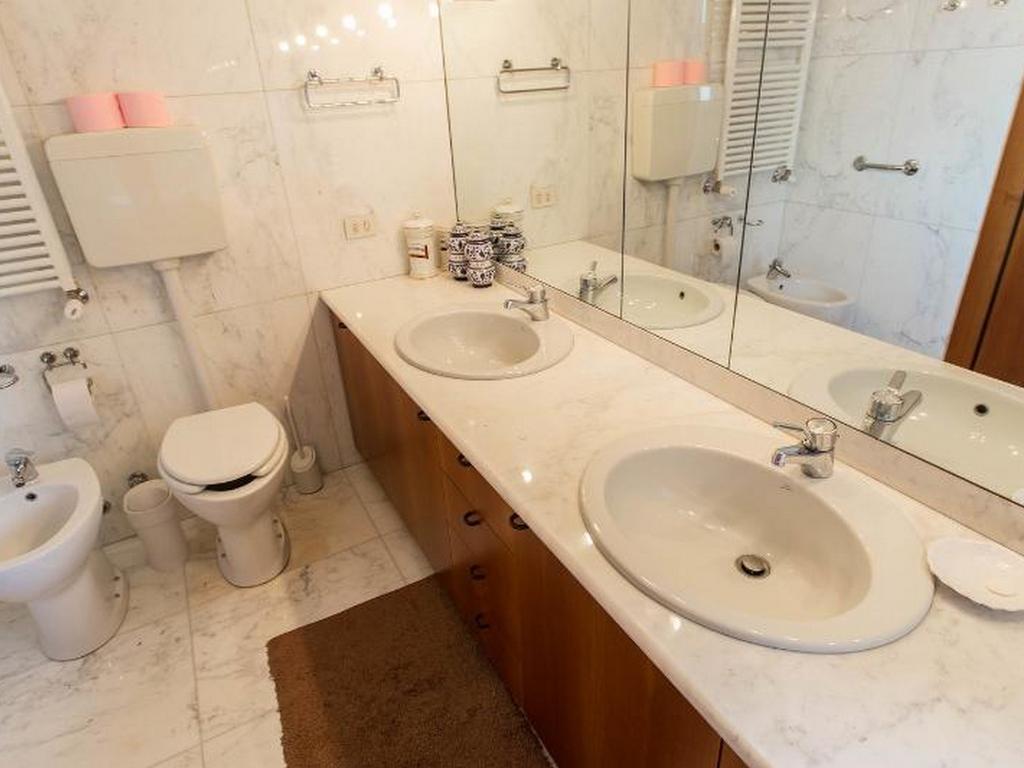 Apartamento Roomy Duomo & San Babila Milán