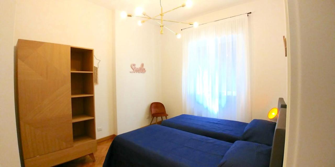 Roomy Duomo & San Babila Apartamento *