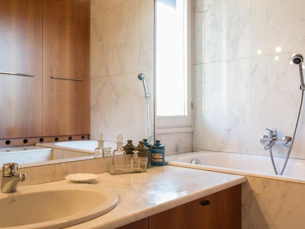 Roomy Duomo&san Babila Milano